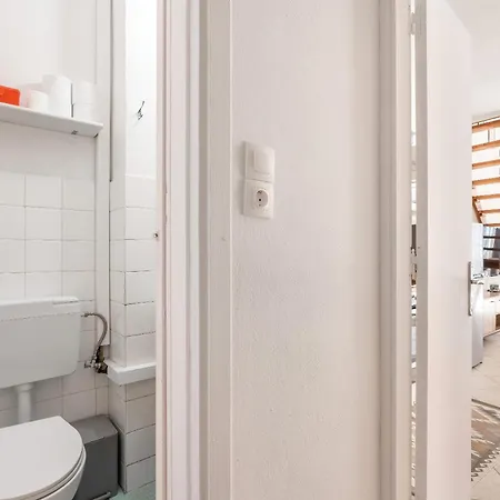 Apartment Polikseni